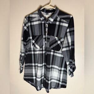 New York Laundry Monochrome Checkered Top